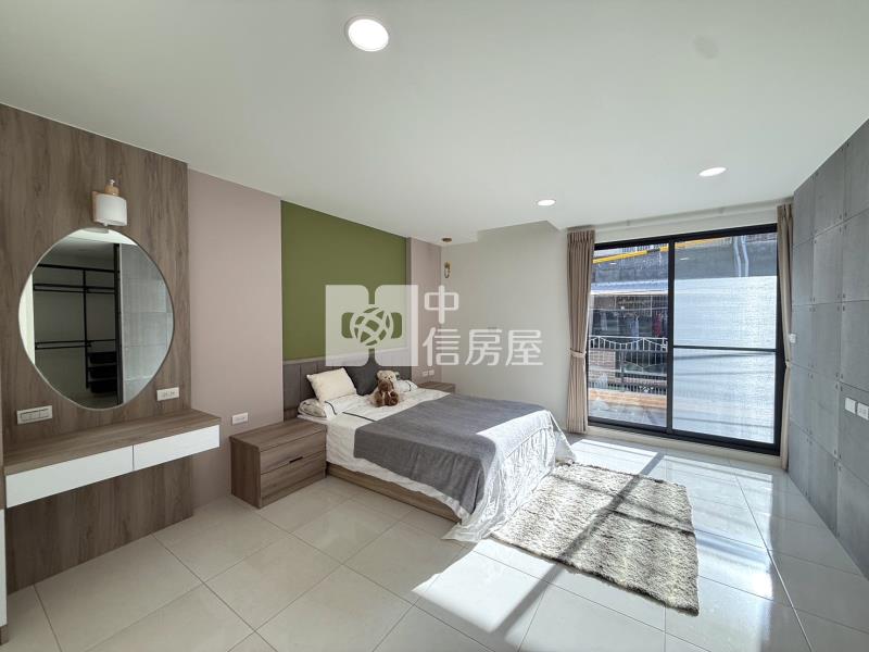 臨商60併排雙車墅房屋室內格局與周邊環境