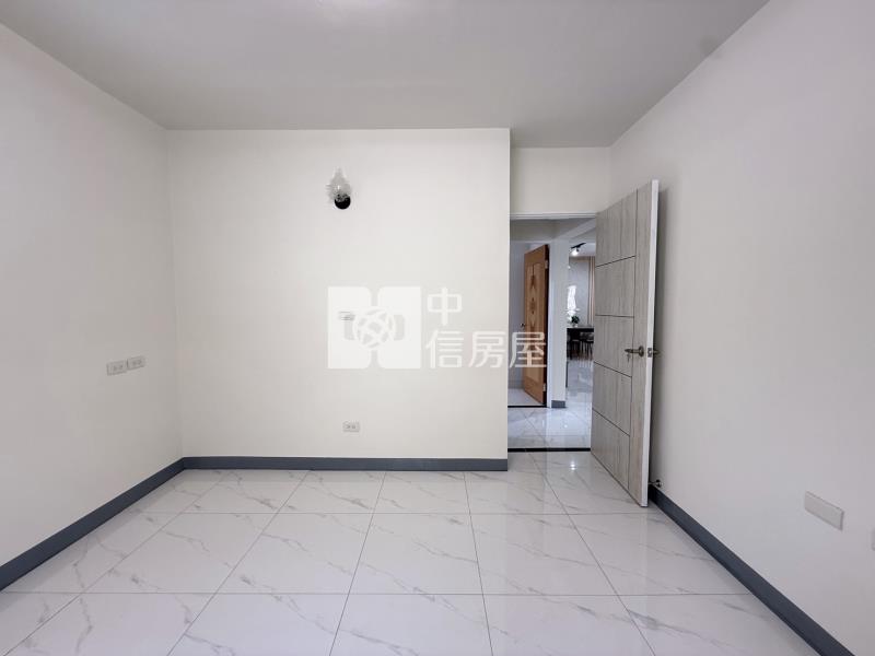 鹽埕圖書館二樓三房靓寓房屋室內格局與周邊環境