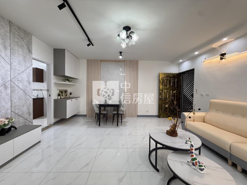 鹽埕圖書館二樓三房靓寓房屋室內格局與周邊環境