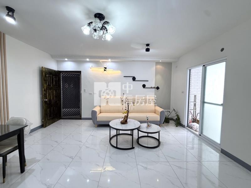 鹽埕圖書館二樓三房靓寓房屋室內格局與周邊環境