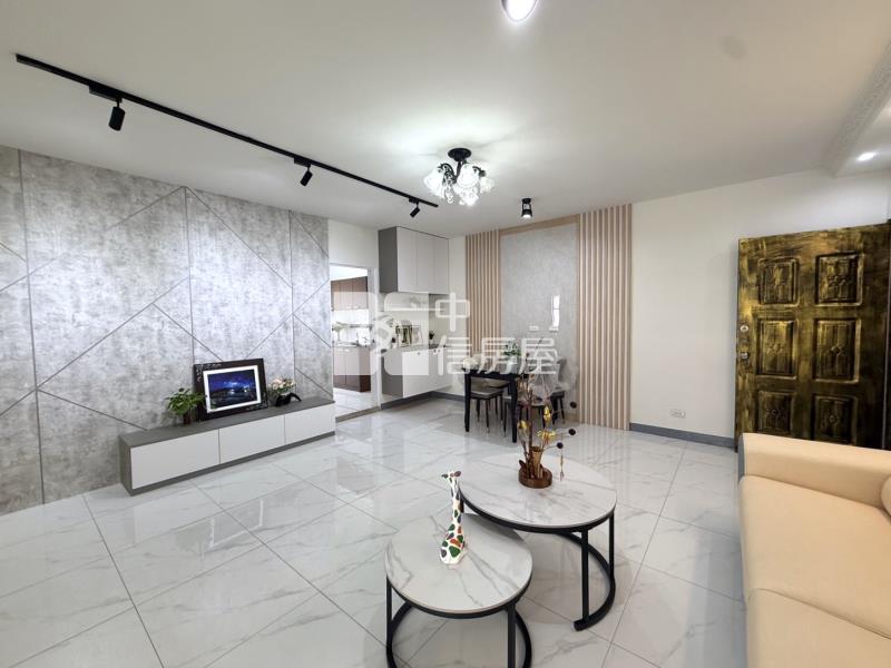 鹽埕圖書館二樓三房靓寓房屋室內格局與周邊環境