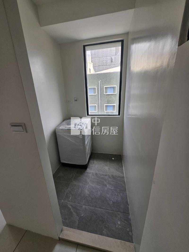 香港半島大廈友愛街全新2房車位F房屋室內格局與周邊環境