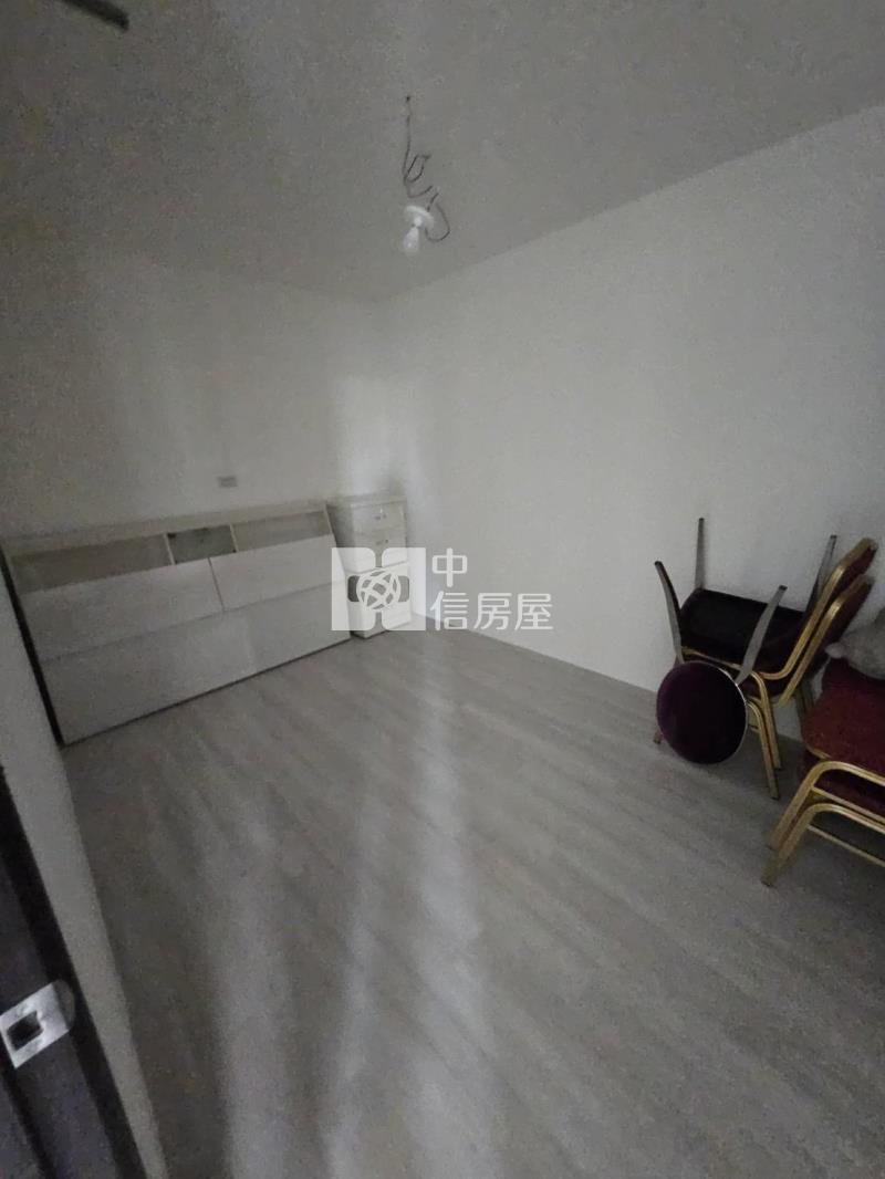 香港半島大廈友愛街全新2房車位F房屋室內格局與周邊環境