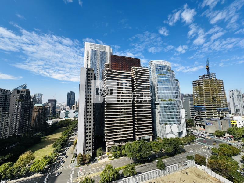 七期府會園道似水年華毛坯視野戶房屋室內格局與周邊環境