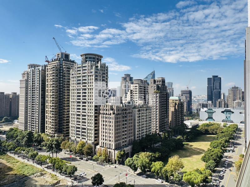 七期府會園道似水年華毛坯視野戶房屋室內格局與周邊環境