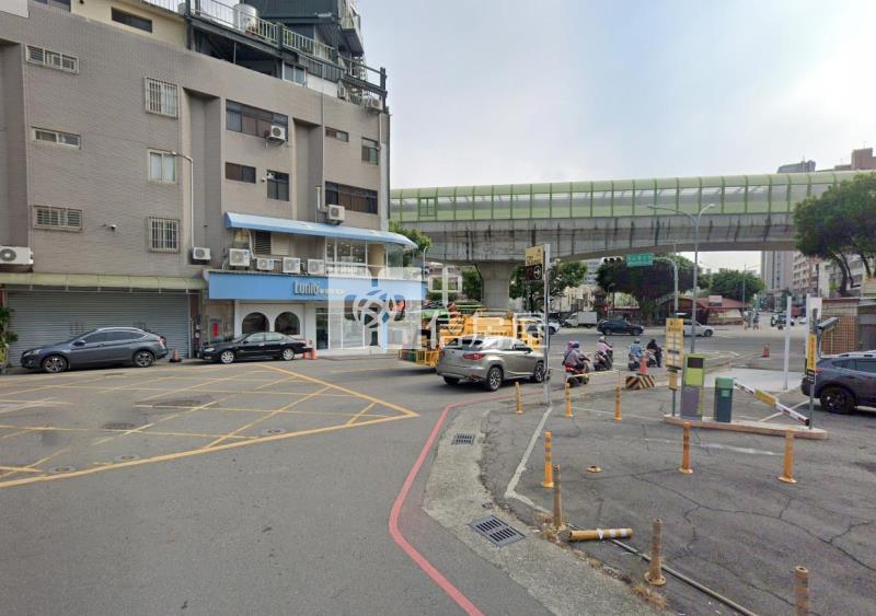 水湳市場捷運透天房屋室內格局與周邊環境