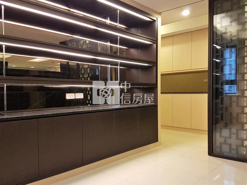 城上城高樓景觀房房屋室內格局與周邊環境