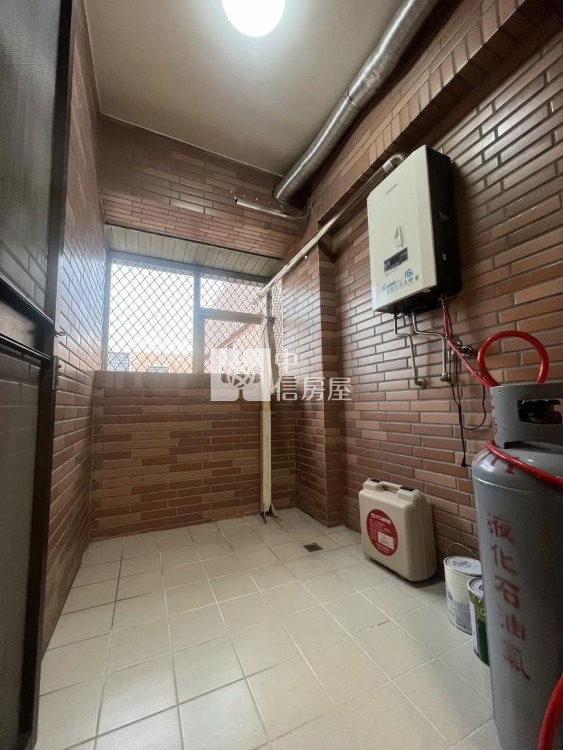 龍潭交流道三房+平車房屋室內格局與周邊環境