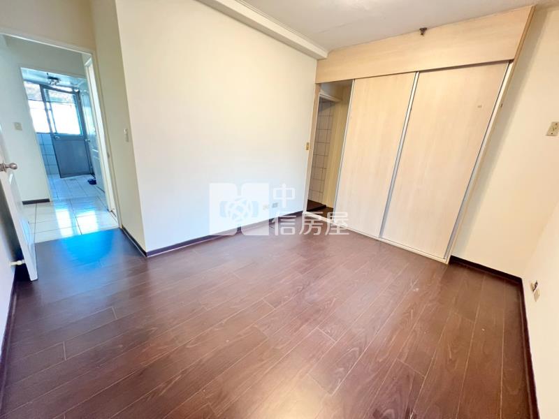 惠文國小3房車位房屋室內格局與周邊環境