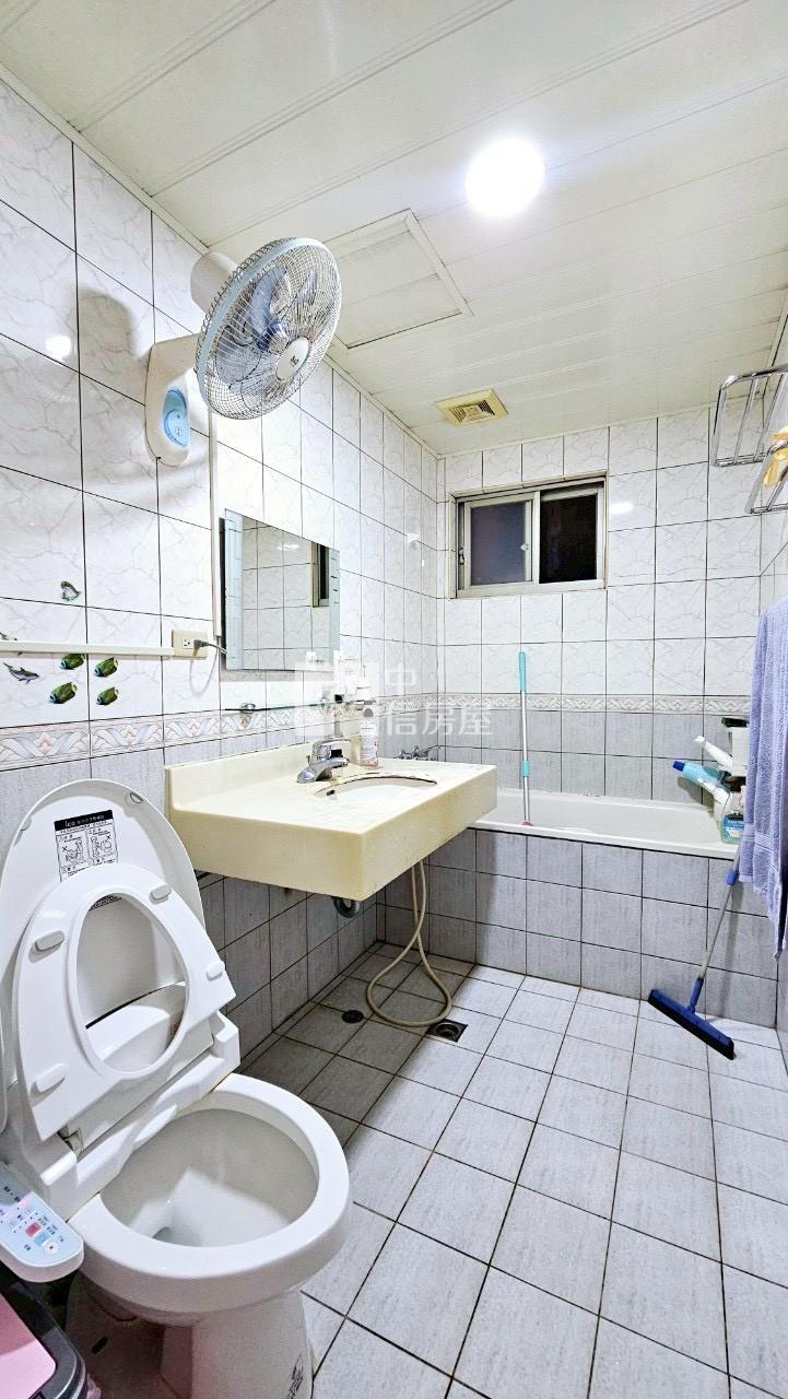 ●E-GO高樓景觀三房+車位房屋室內格局與周邊環境