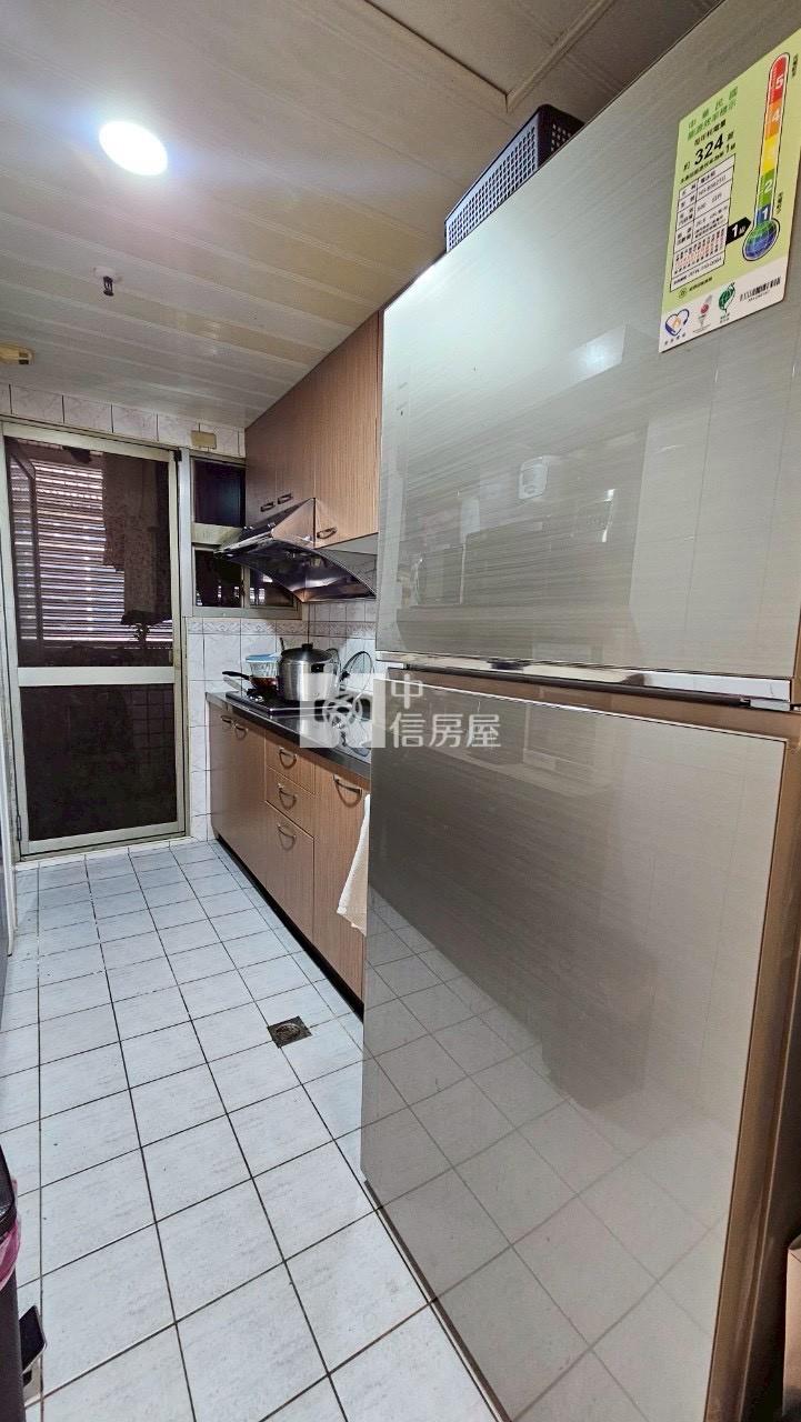 ●E-GO高樓景觀三房+車位房屋室內格局與周邊環境