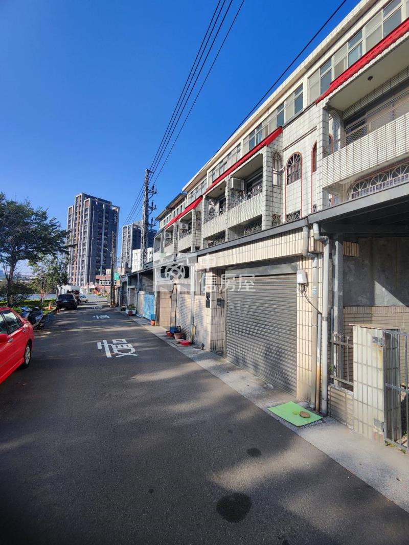 楊梅秀才路電力公司旁別墅房屋室內格局與周邊環境