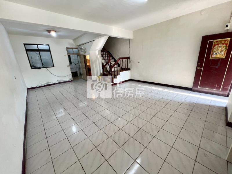 楊梅秀才路電力公司旁別墅房屋室內格局與周邊環境