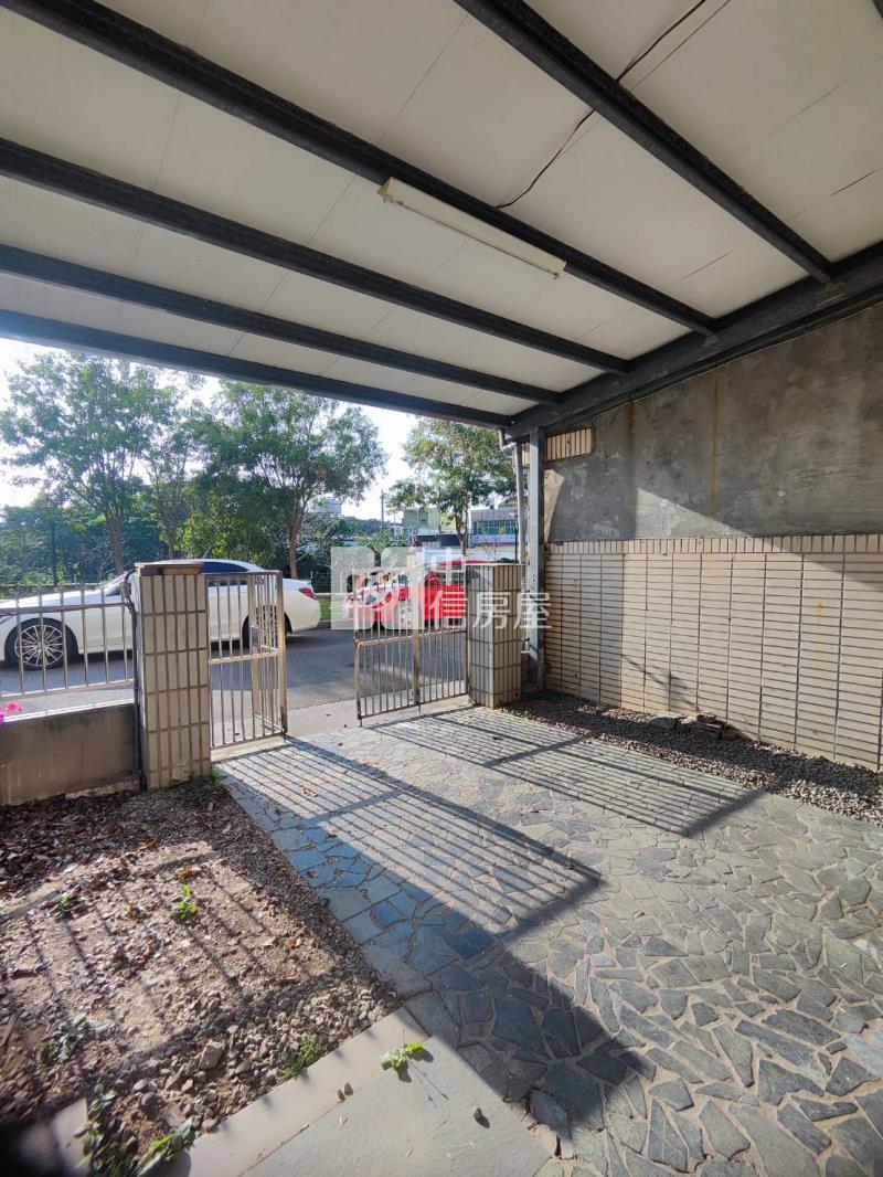 楊梅秀才路電力公司旁別墅房屋室內格局與周邊環境