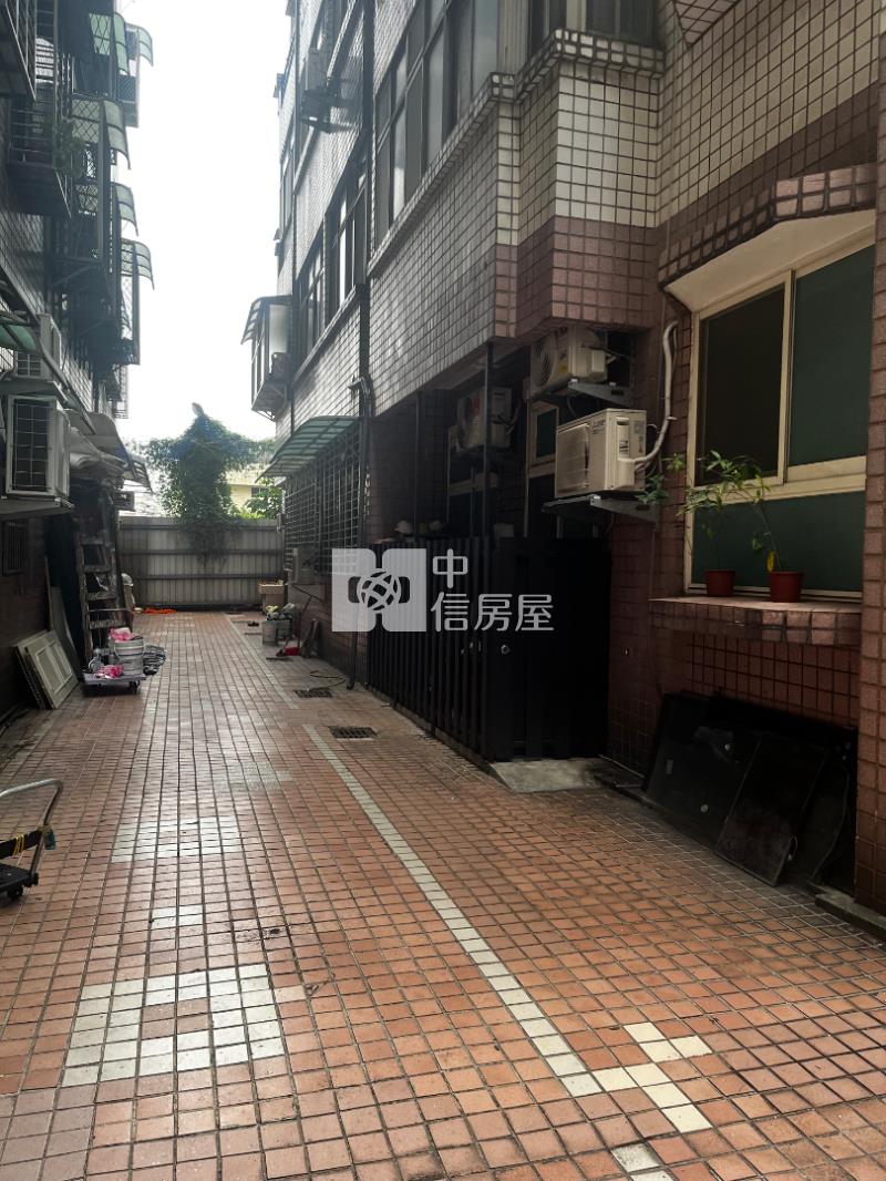 專任*中原挑高一樓套房房屋室內格局與周邊環境