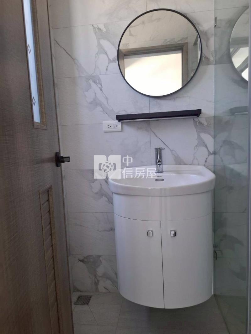 南區日新國小旁整新四套房透天房屋室內格局與周邊環境