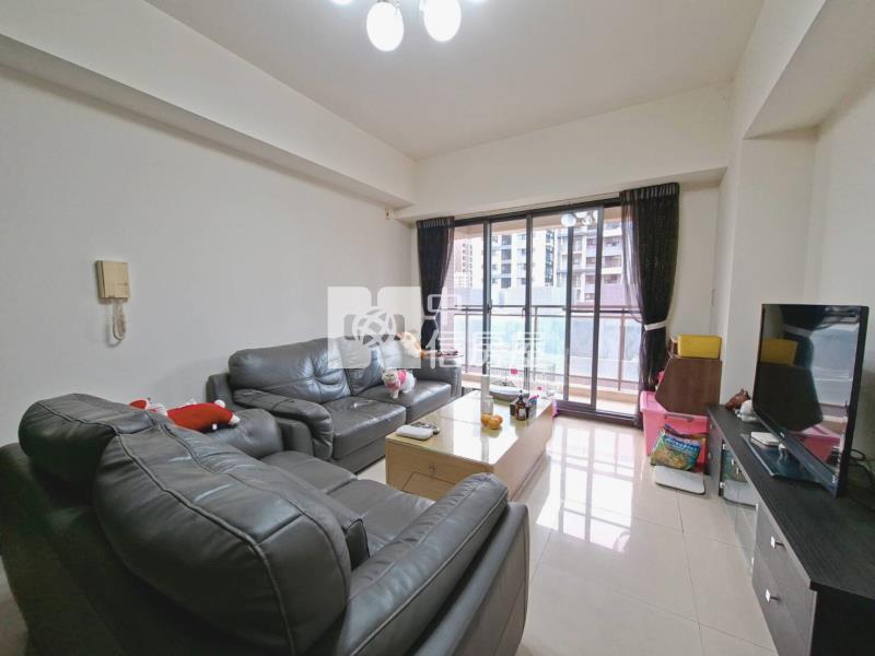 六月微風2房+車位房屋室內格局與周邊環境