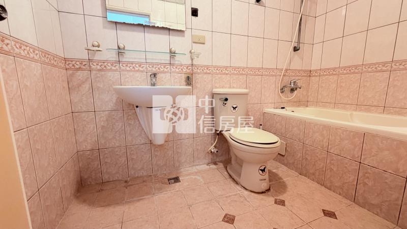 屏市智慧家3房平車美樓房屋室內格局與周邊環境