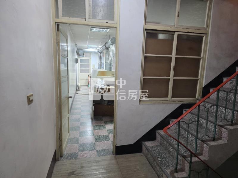 育達高中大透天房屋室內格局與周邊環境