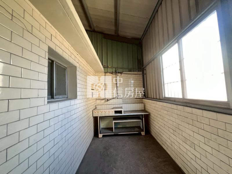臨路乙工便宜三照廠住房屋室內格局與周邊環境