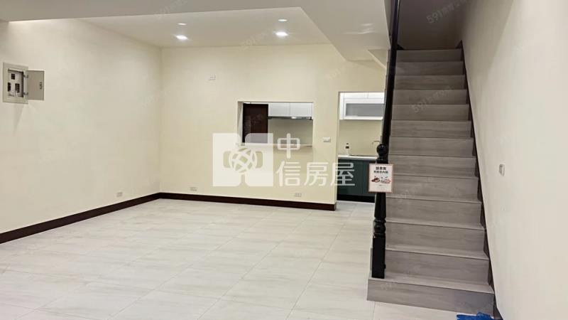 平鎮金陵商圈整新美透天房屋室內格局與周邊環境