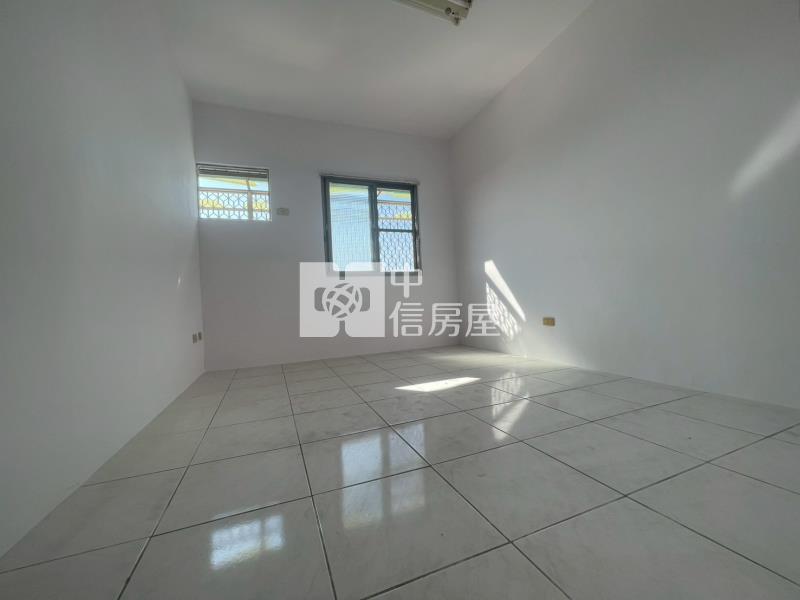 長治近演藝廳車位大3房*專約*房屋室內格局與周邊環境