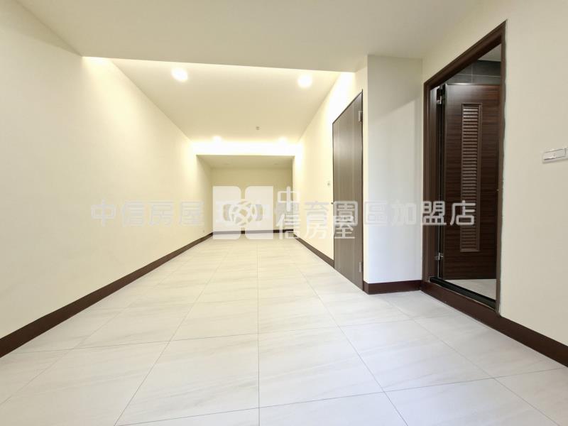 平鎮透天10米路店住房屋室內格局與周邊環境