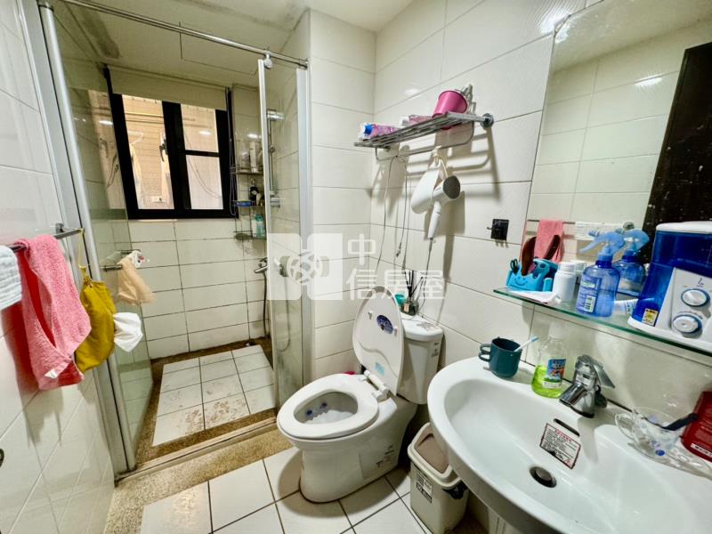 龍岡高指名社區【富旺新世紀】三房車房屋室內格局與周邊環境