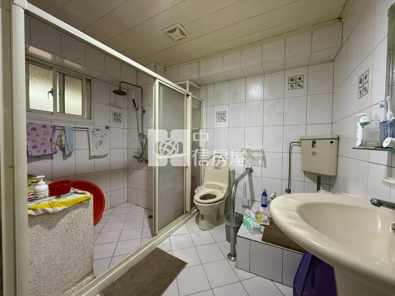 南門公園電梯6大房(中信卓越團隊)房屋室內格局與周邊環境