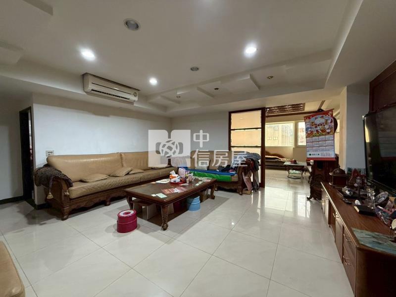 南門公園電梯6大房(中信卓越團隊)房屋室內格局與周邊環境