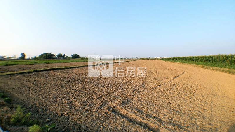 近東山休息站臨路美農地2房屋室內格局與周邊環境