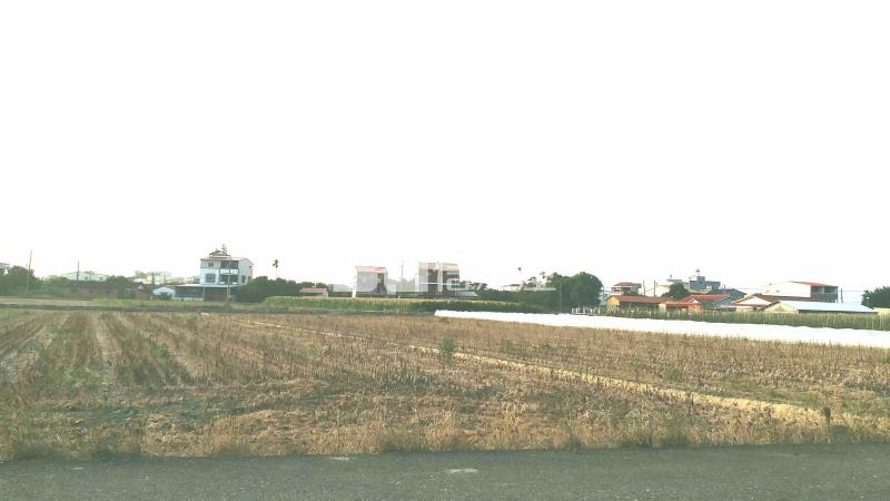 近東山休息站臨路美農地1房屋室內格局與周邊環境