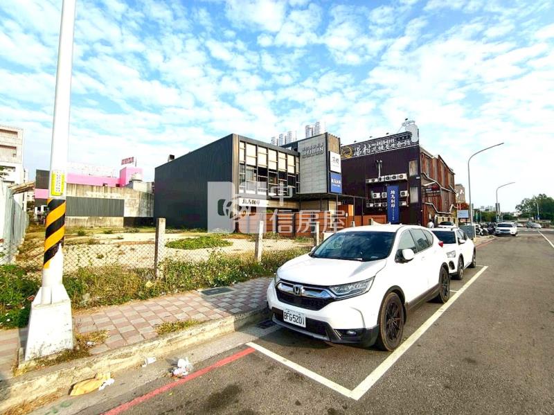 水湳經貿稀有商五建地房屋室內格局與周邊環境