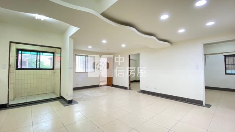 中區低總價電梯大三房房屋室內格局與周邊環境