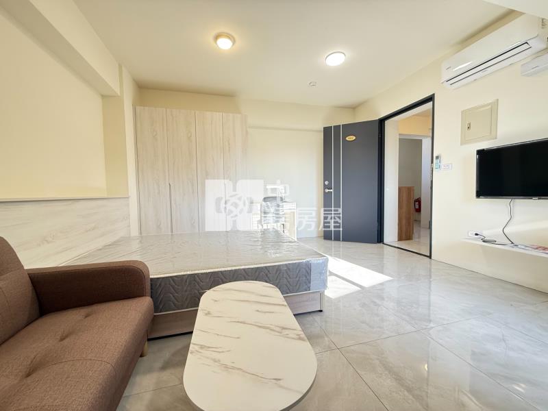 水湳經貿全新完工電梯收租26間套房房屋室內格局與周邊環境