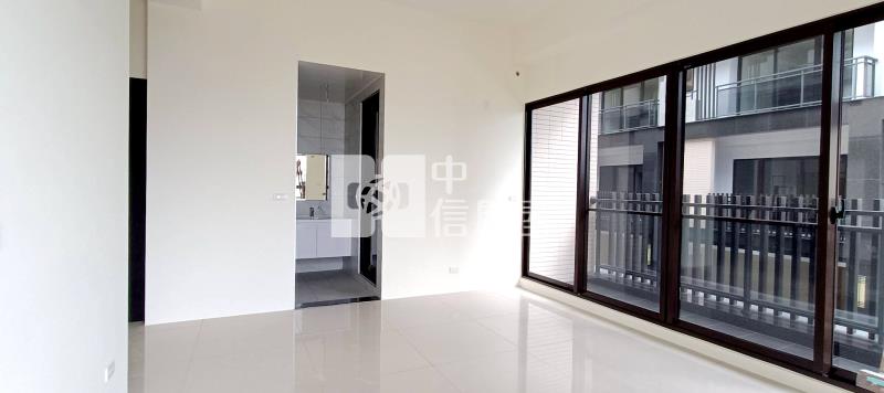 礁溪附小農場新電梯別墅房屋室內格局與周邊環境