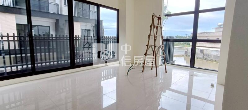 礁溪附小農場新電梯別墅房屋室內格局與周邊環境