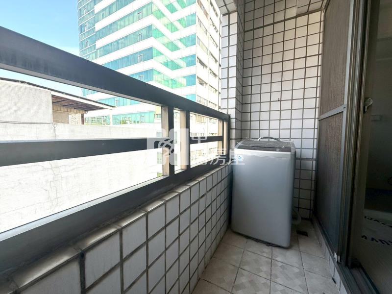 科博館漢口商圈衛浴開窗大套房房屋室內格局與周邊環境