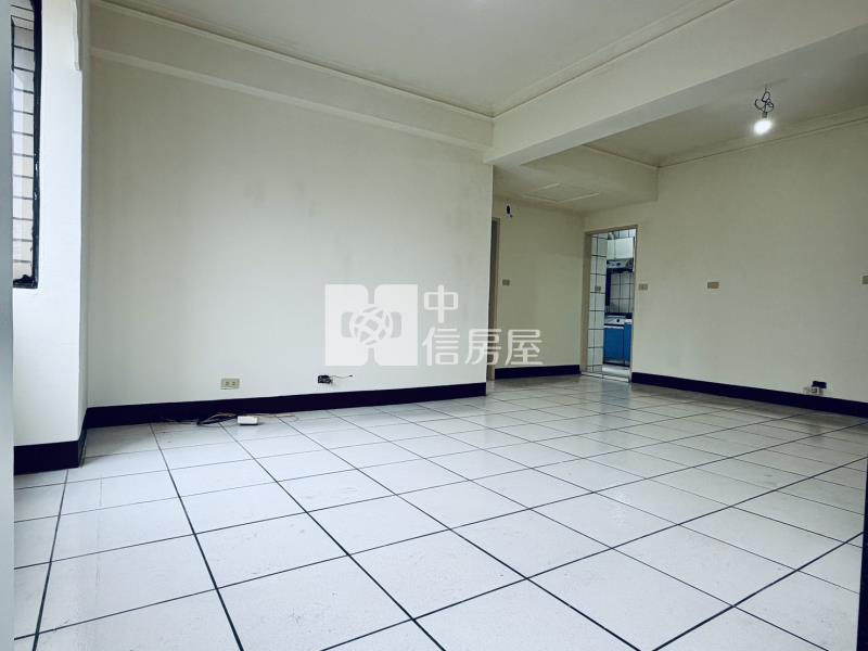 雙子星東區最便宜大2房+平車房屋室內格局與周邊環境