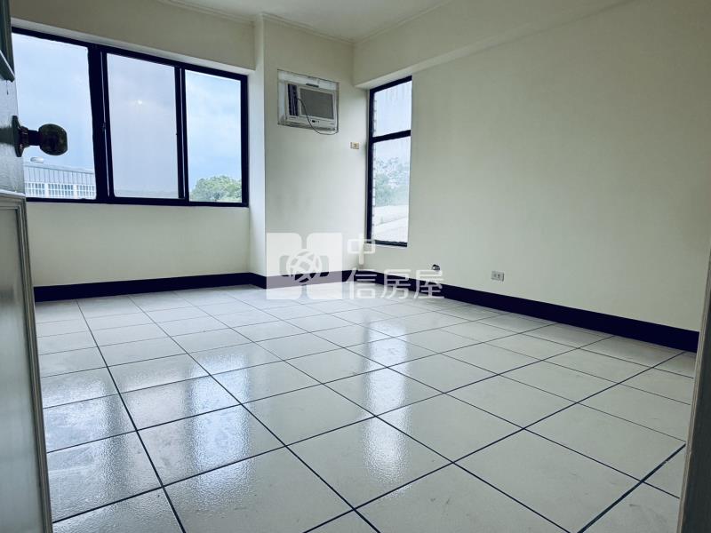 雙子星東區最便宜大2房+平車房屋室內格局與周邊環境