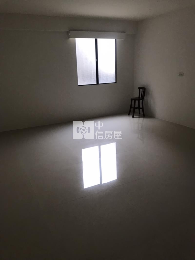 3Q28大甲透天厝房屋室內格局與周邊環境