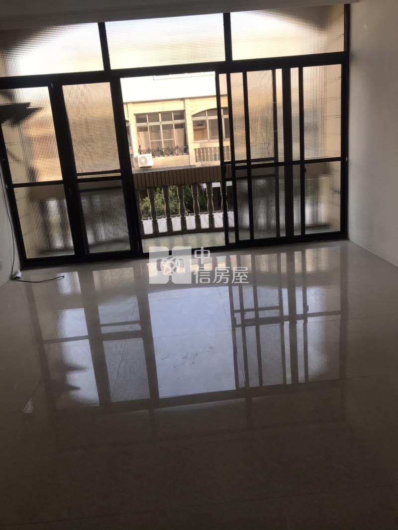 3Q28大甲透天厝房屋室內格局與周邊環境