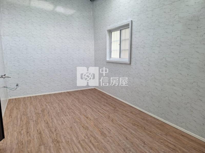 商60全新整修大面寬車墅房屋室內格局與周邊環境