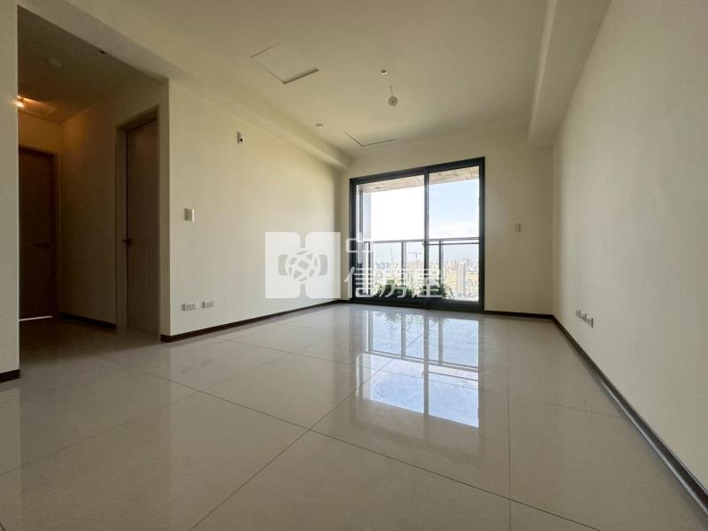 浩瀚湖濱城最美棟別面公園三房平車房屋室內格局與周邊環境