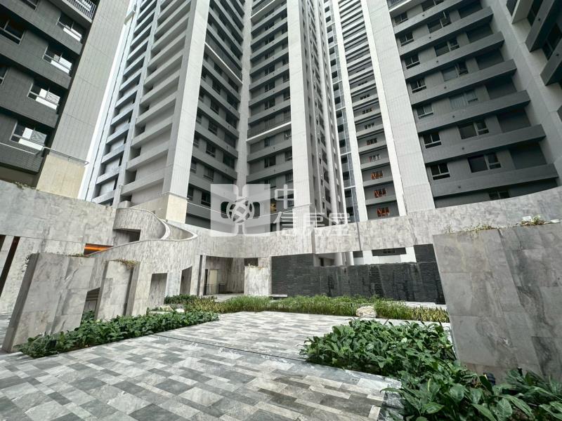 浩瀚湖濱城最美棟別面公園三房平車房屋室內格局與周邊環境