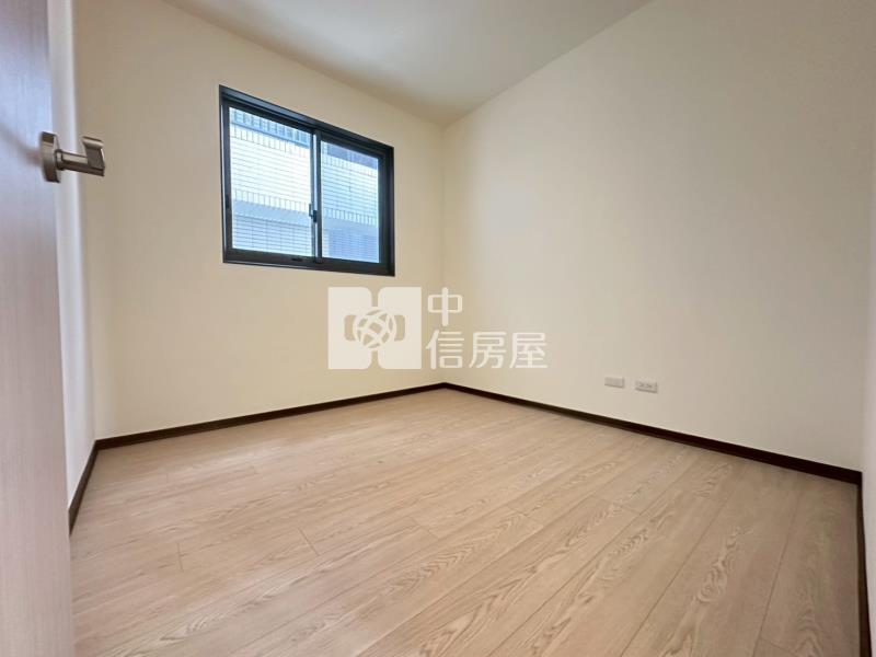 浩瀚湖濱城最美棟別面公園三房平車房屋室內格局與周邊環境