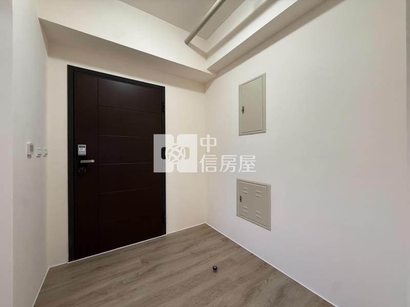 【安家】青埔自由之丘次頂樓景觀2房平面車位房屋室內格局與周邊環境