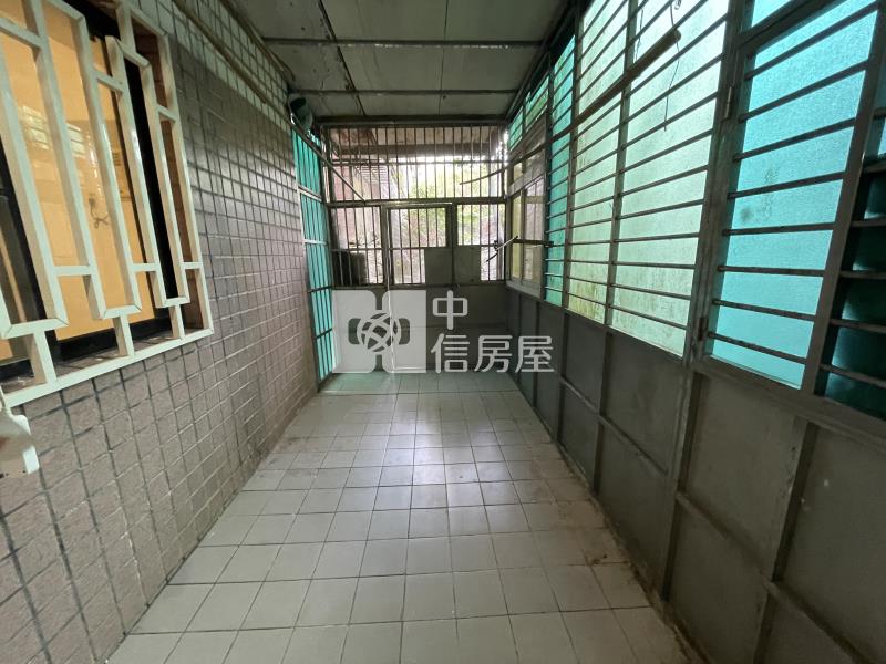 靜園1樓庭院附車位房屋室內格局與周邊環境