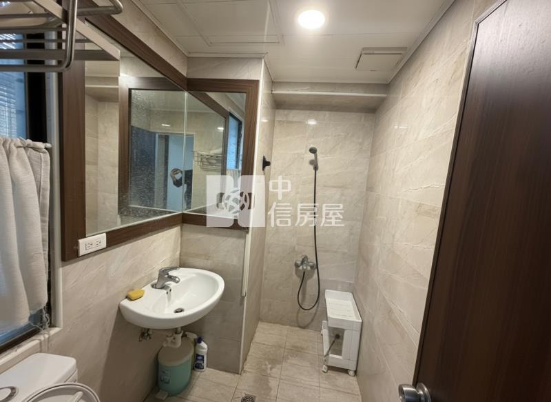 科博館電梯大套房房屋室內格局與周邊環境