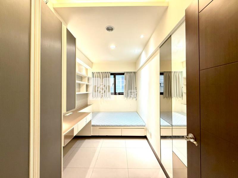 捷運漢神微風美三房車房屋室內格局與周邊環境